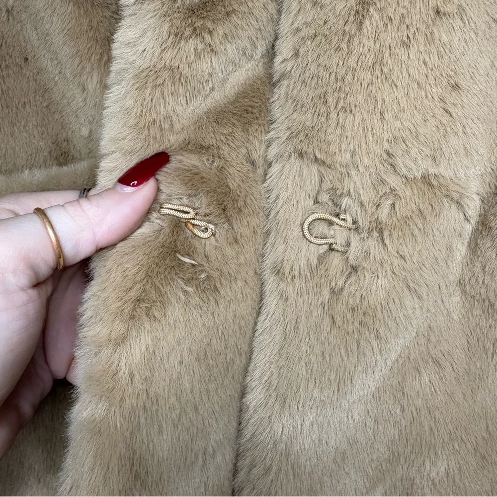 French Connection Camel Buona Faux Fur Coat Jacket NWT - Picture 4 of 11